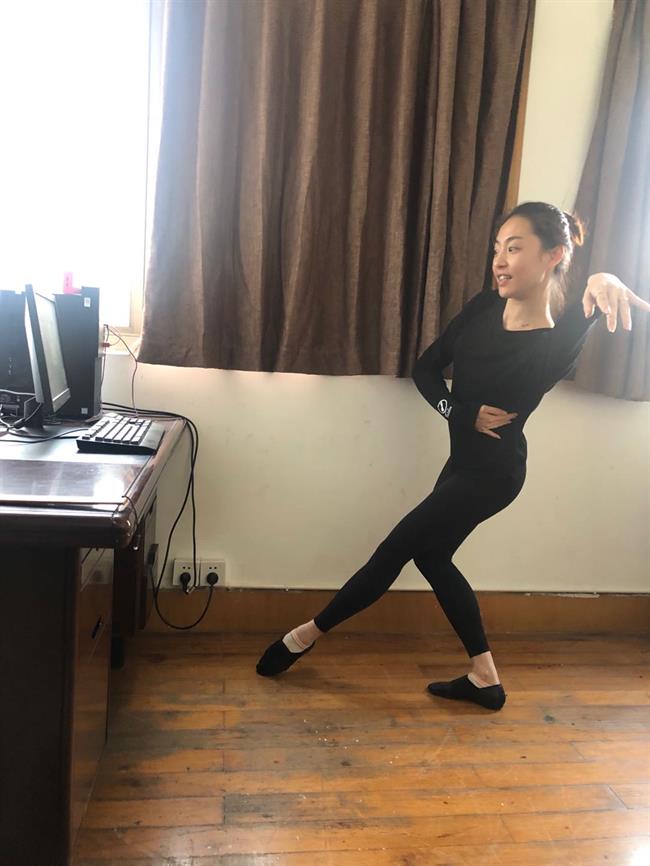 朱婷2.jpg