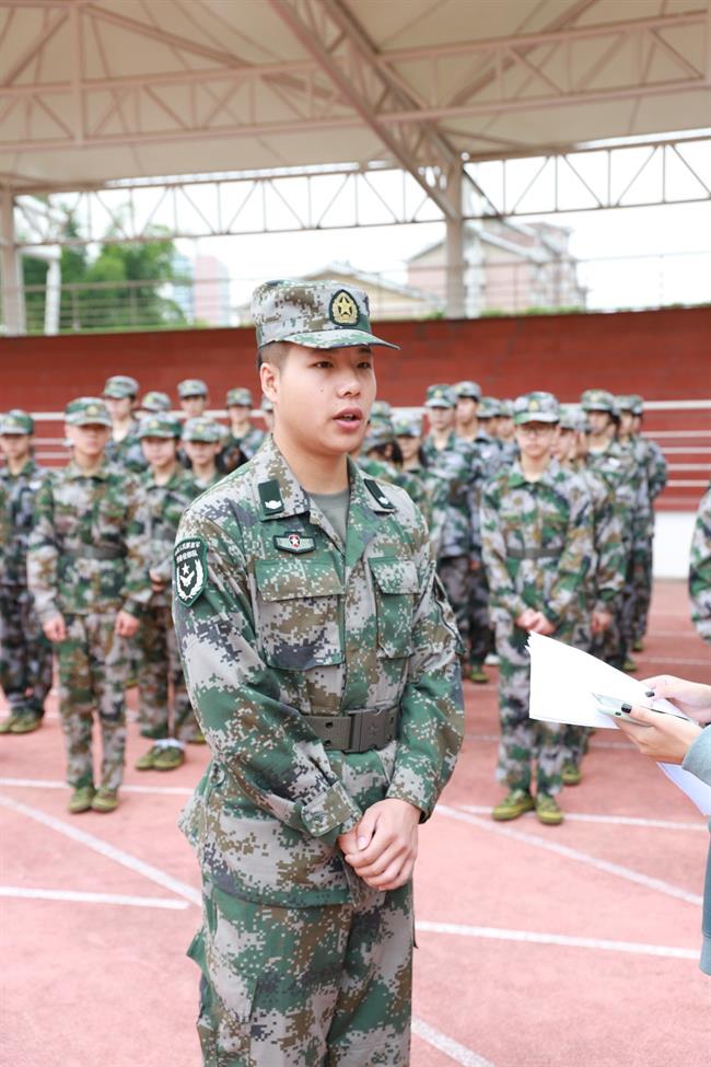 杨阳.JPG