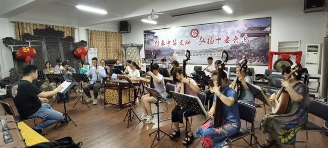 我校青年教学实践志愿服务团2021年度楼塔“细十番”新传承人培训春季学期第12次课程暨学期教学成果展示如期进行.jpg